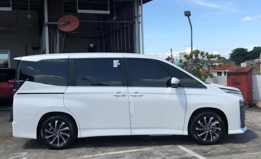 ALL NEW TOYOTA VOXY