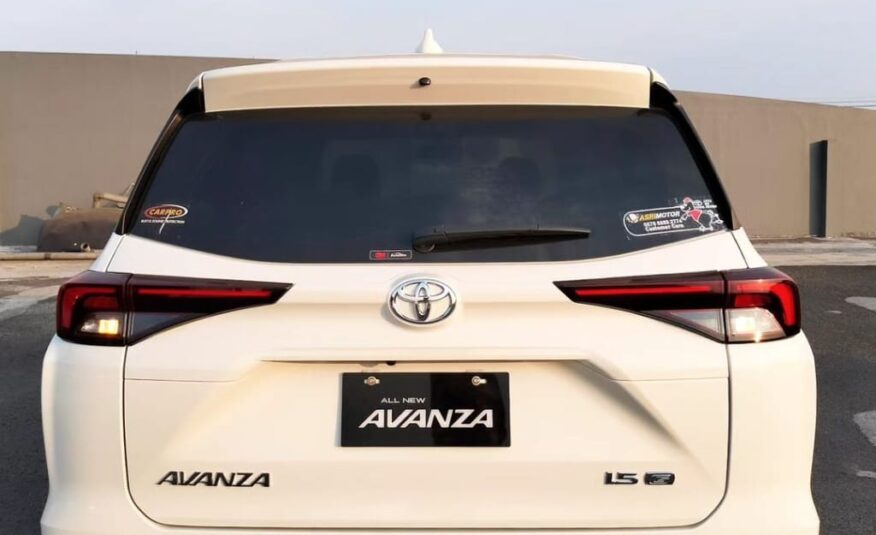 TOYOTA AVANZA